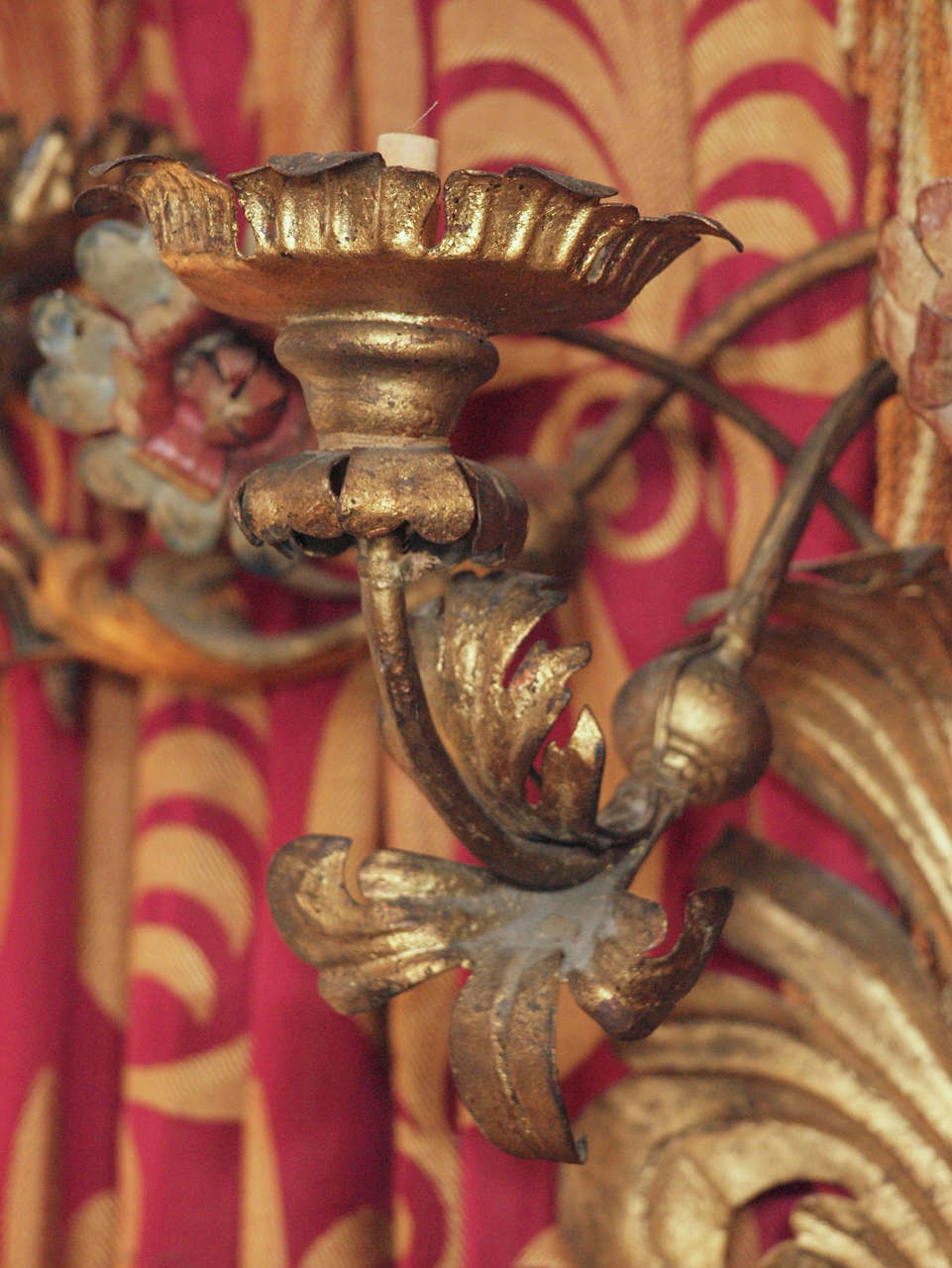 Monumental Pair of 18th c.Gilt and painted Iron Piedmontese Wall Sconces For Sale 2
