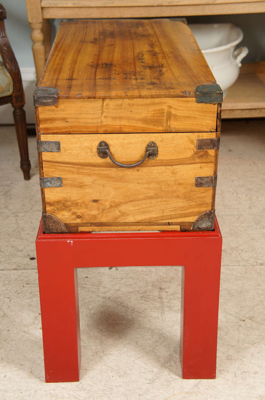 Anglo-Indian Teak Trunk on Red Lacquer Stand In Good Condition For Sale In Hudson, NY