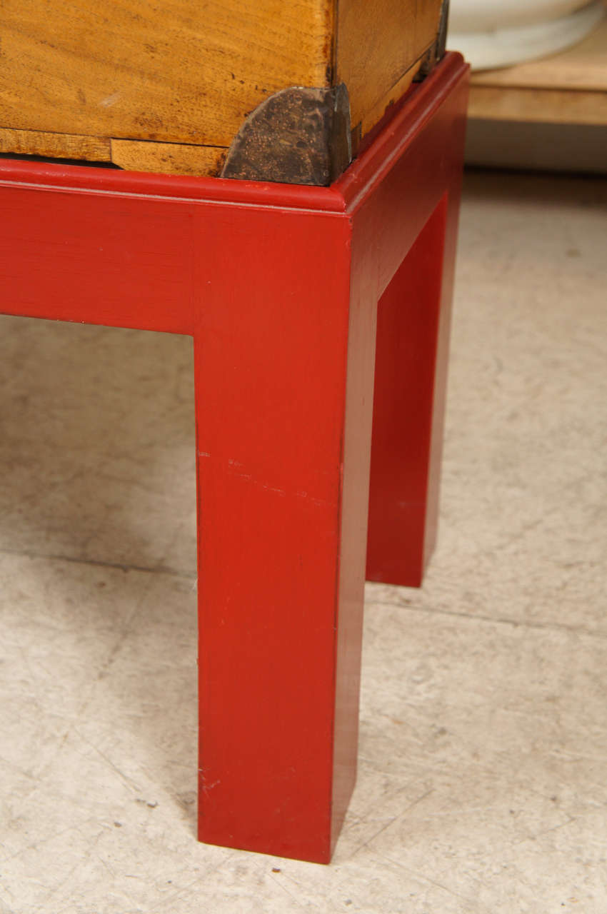 Anglo-Indian Teak Trunk on Red Lacquer Stand For Sale 5