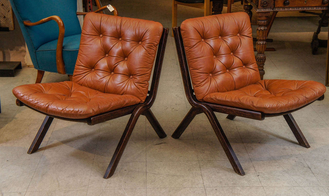 Mid-Century Modern Pair of Norwegian Side Chairs with Leather Cushions