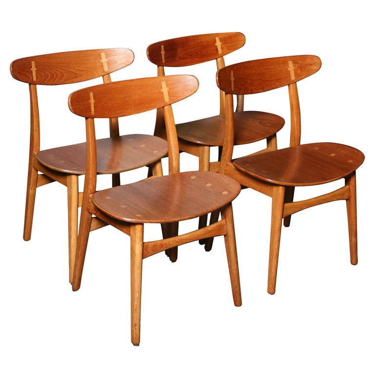 Set of 4 CH-30 Dining Chairs by Hans Wegner