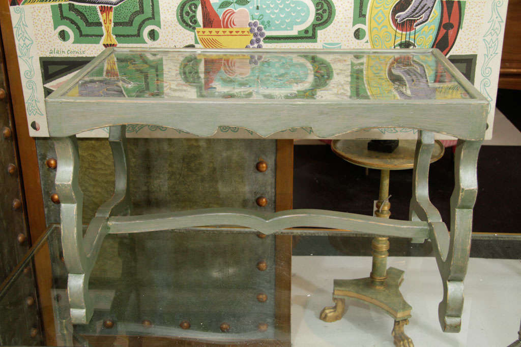 French Eglomise Painted Wood  Coffee Table, circa 1940. For Sale 4