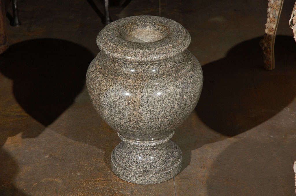 19th Century English Granite Urn, circa 1830 For Sale