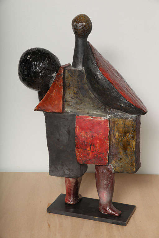 Sculpture en céramique « La Femme au Visage de Lune » de Roger Capron Excellent état à Stratford, CT