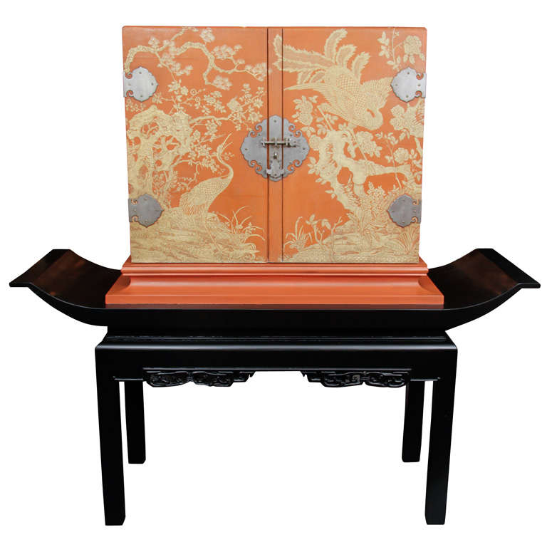 1940's Carved Chinoiserie Bar on Pedestal