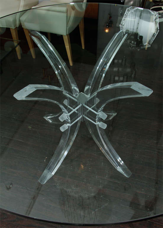 Charles Hollis Jones Lucite Pedestal Table In Good Condition In New York, NY