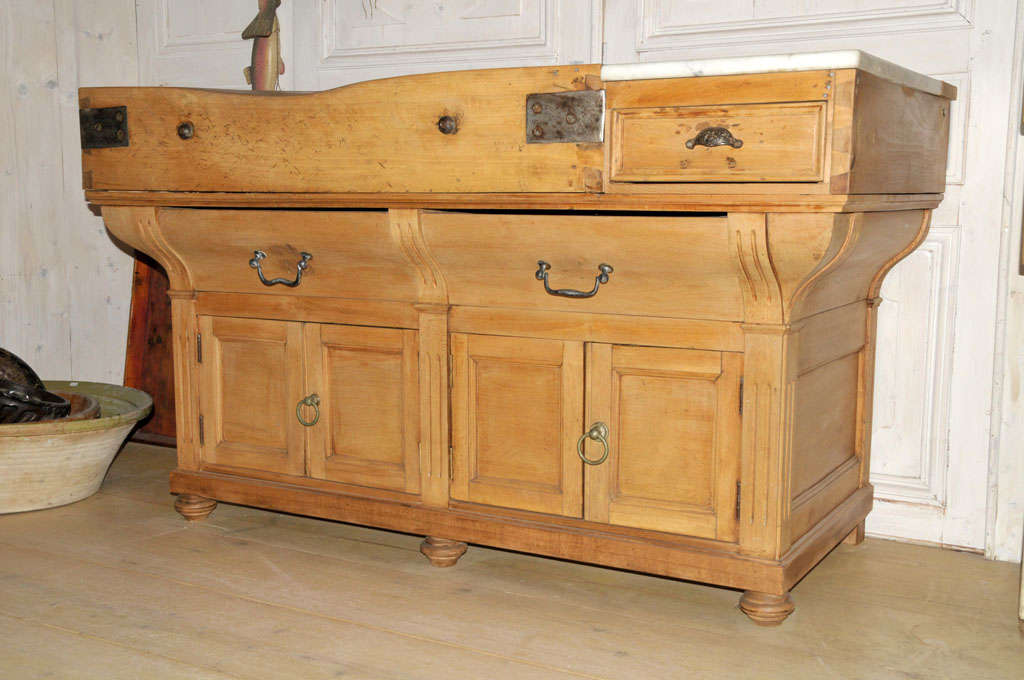 Antique Butcher Chopping Block In Good Condition In Baambrugge, NL