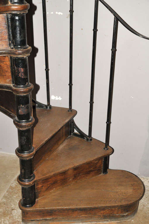 An oak spiral staircase 1