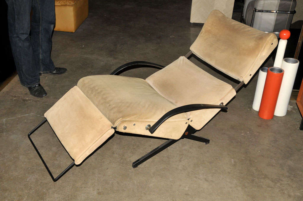 P40 lounge chair by Osvaldo Borsani for Tecno