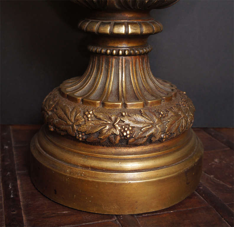 Cast Bronze Renaissance Revival Ewer of Massive Size In Good Condition For Sale In Hudson, NY