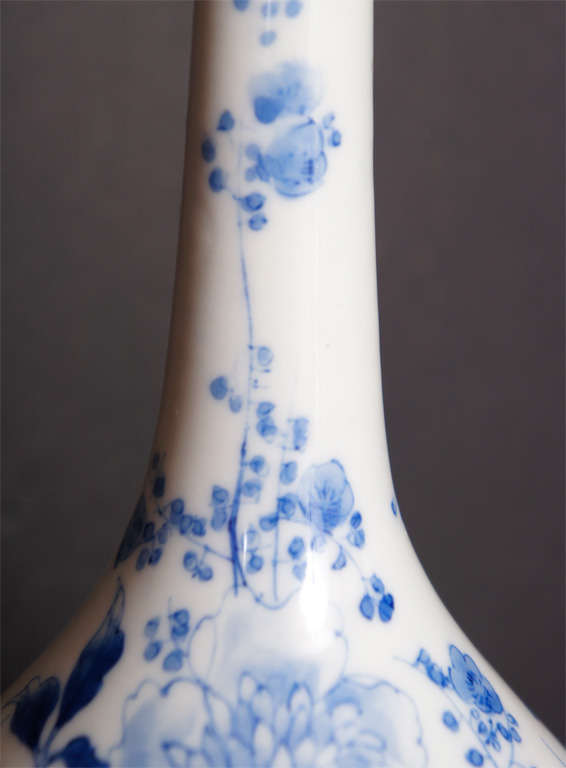 Late 19th Century Japanese Porcelain Elongated Bottle Vase 1