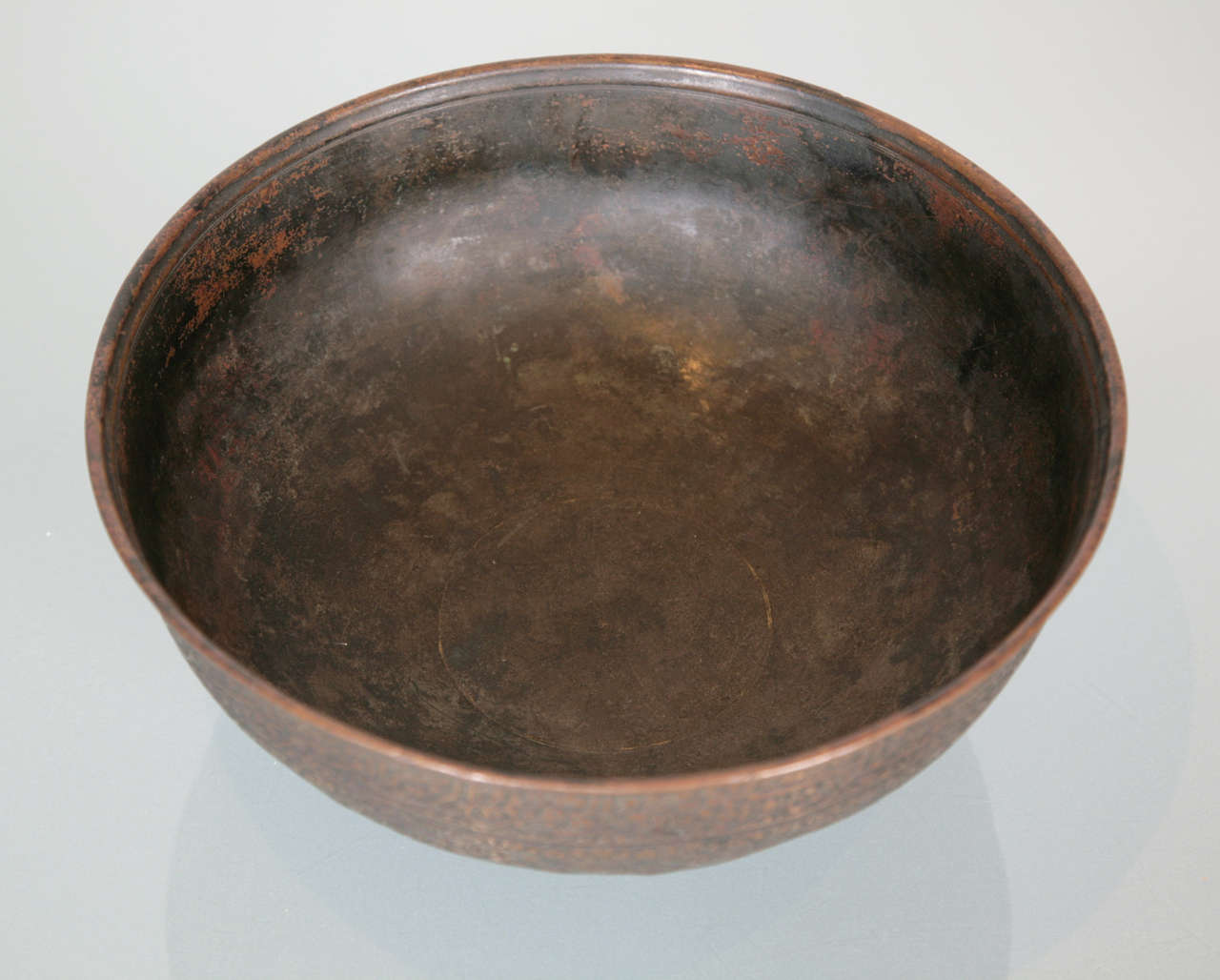 18th Century and Earlier Persian copper bowl, 17th C  For Sale