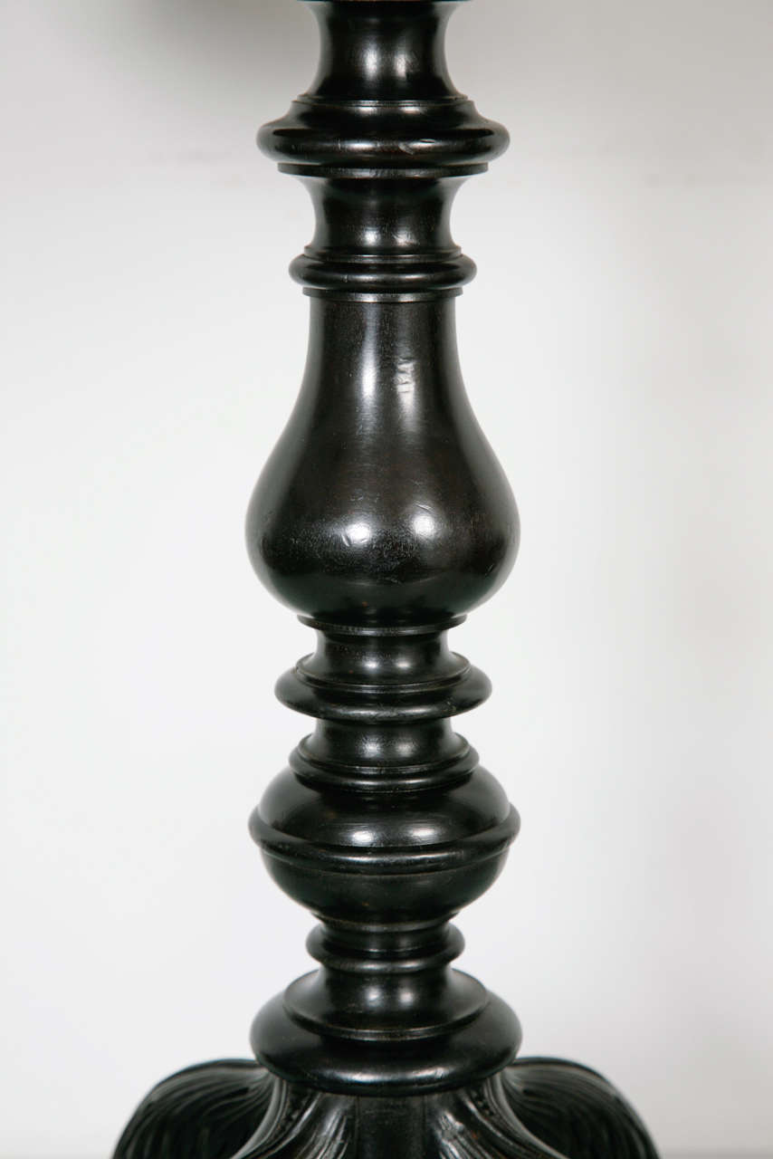 Carved Ebony Teapoy In Excellent Condition In London, GB