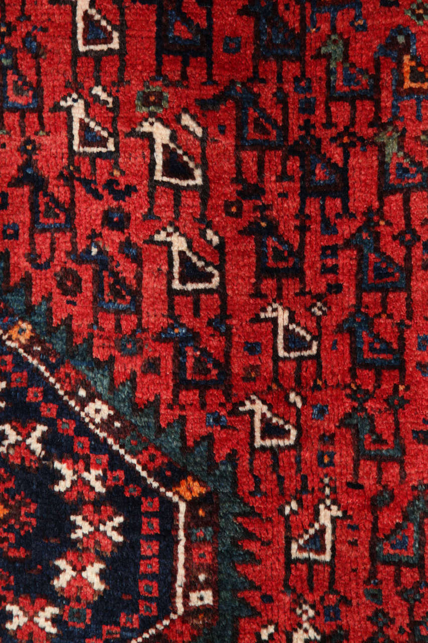 Antique 1920s Persian Qashqai Rug, 5' x 7' For Sale 2