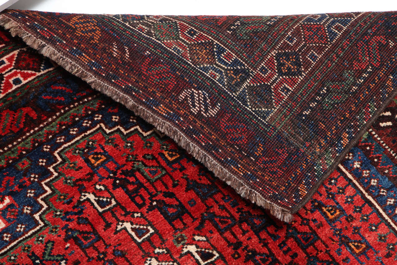 Antique 1920s Persian Qashqai Rug, 5' x 7' For Sale 3