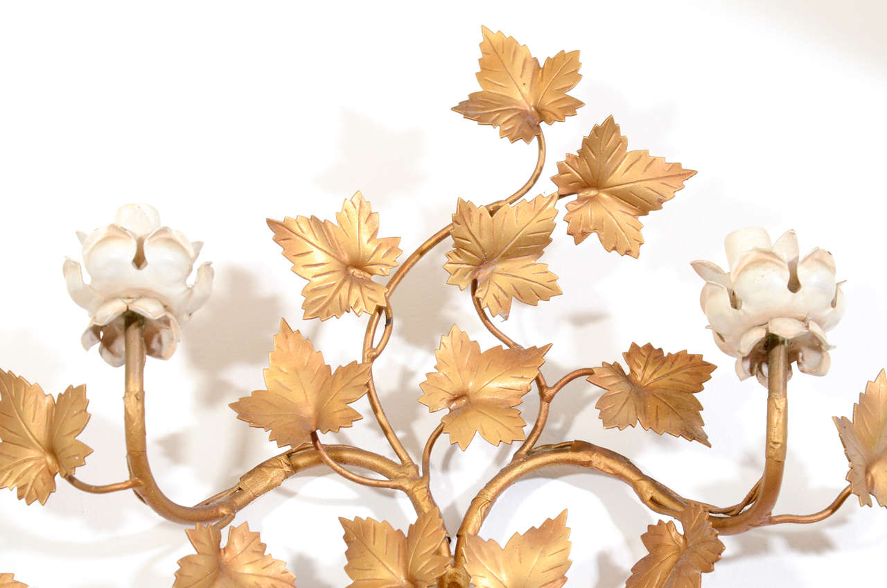 Mid Century Sculptural Floral Gold Leaf Five Light Wall Sconce In Good Condition In New York, NY