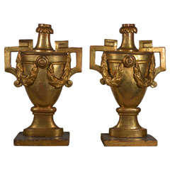 18th century Italian wood carved gold gilted pair of urns