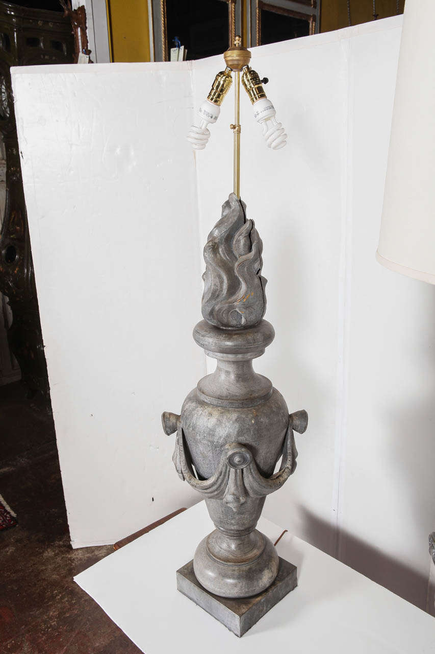 Pair of 19th Century Tole Lamps 5