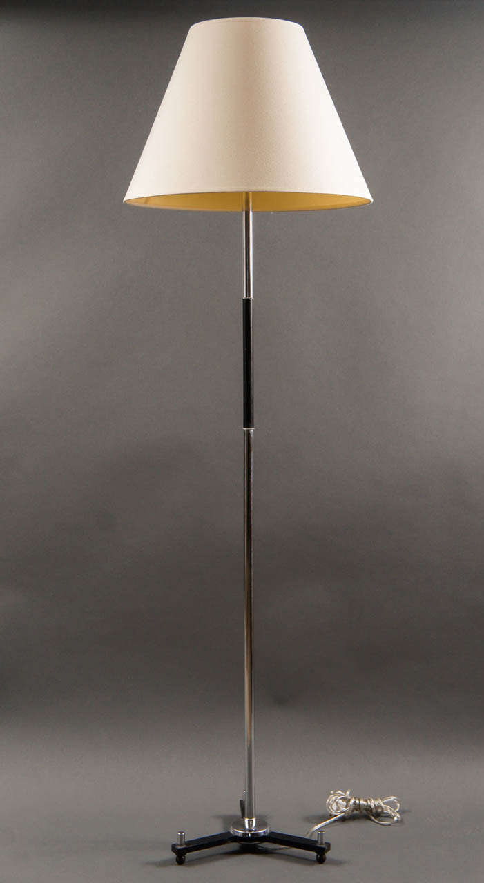 Modern Chrome and Ebonized Tripod Floor Lamp For Sale 1