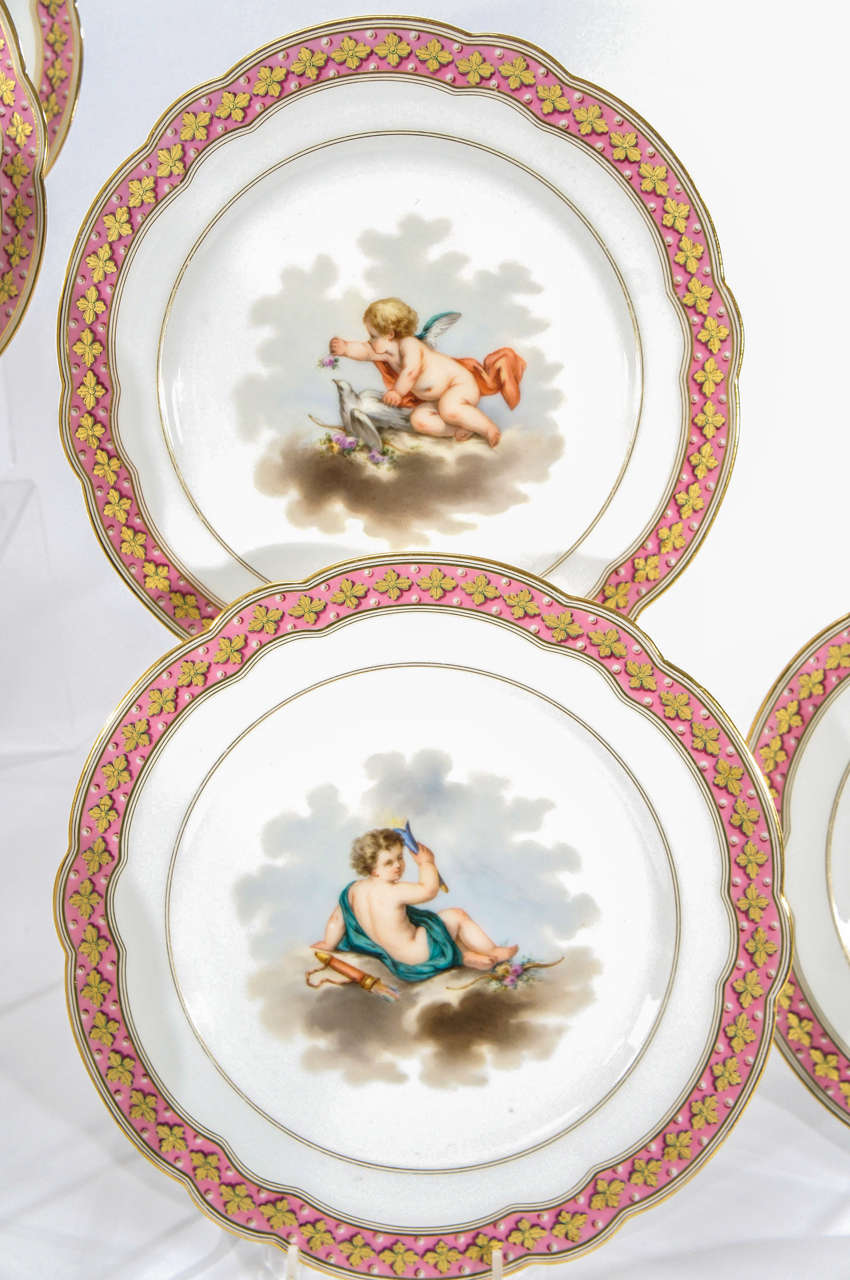 Set of 10 Choisy Sevres-Style Cabinet Plates With Putti In Excellent Condition In Great Barrington, MA