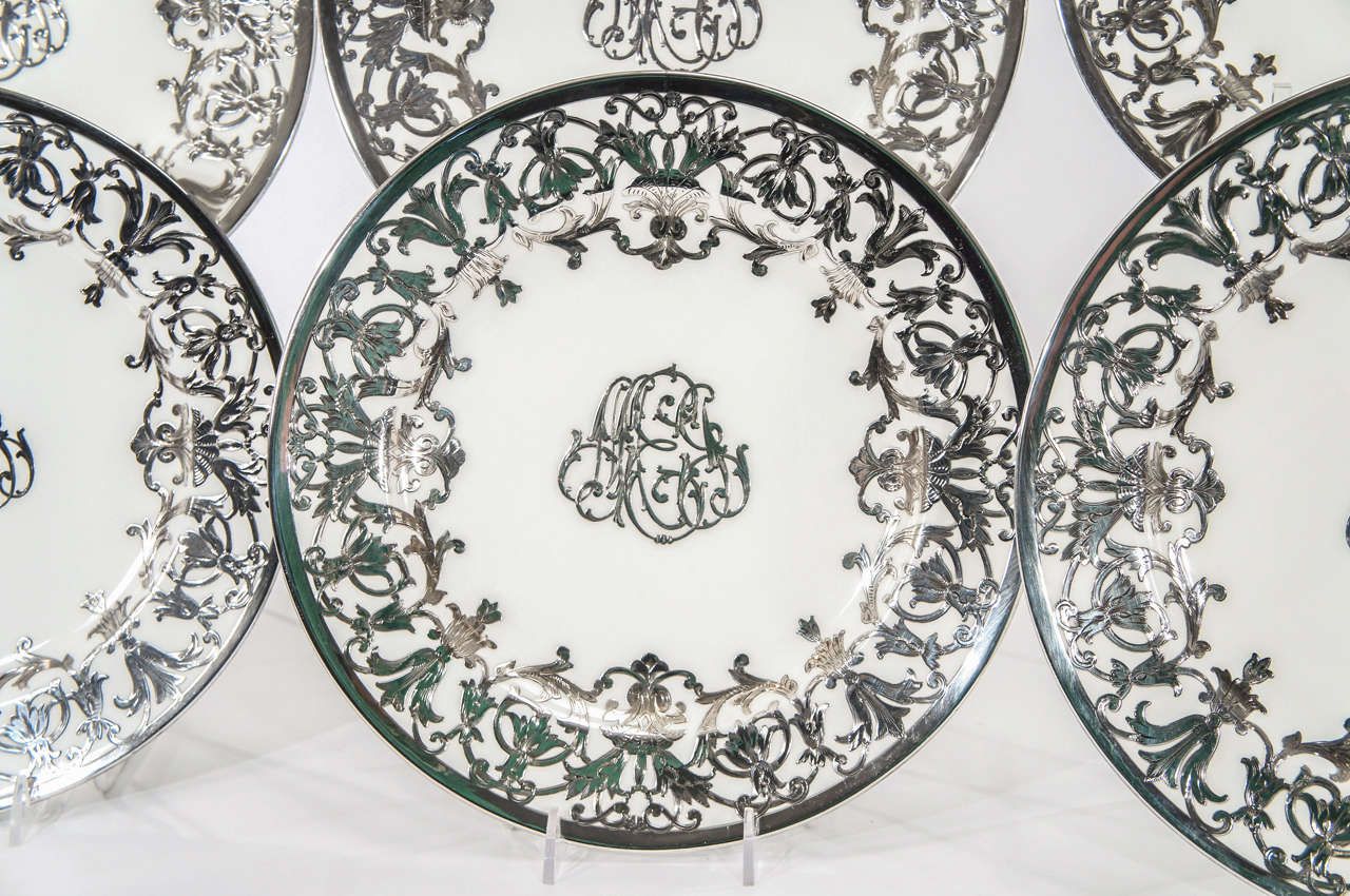 Britannique 12 assiettes plates ou assiettes à dîner Minton Art Nouveau en argent sterling incrusté en vente