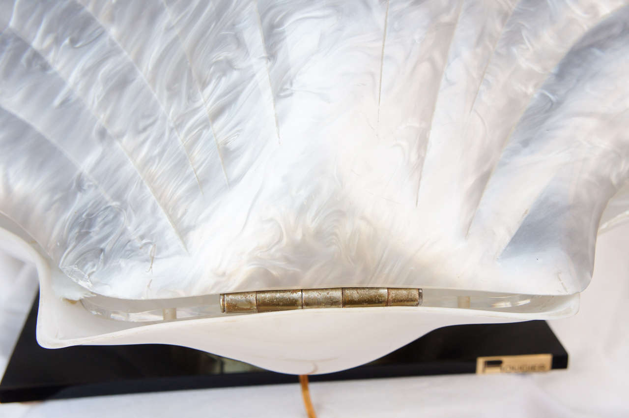 Mid Century 70's lucite Rougier Giant Clam Shell lamp at 1stDibs | clam ...