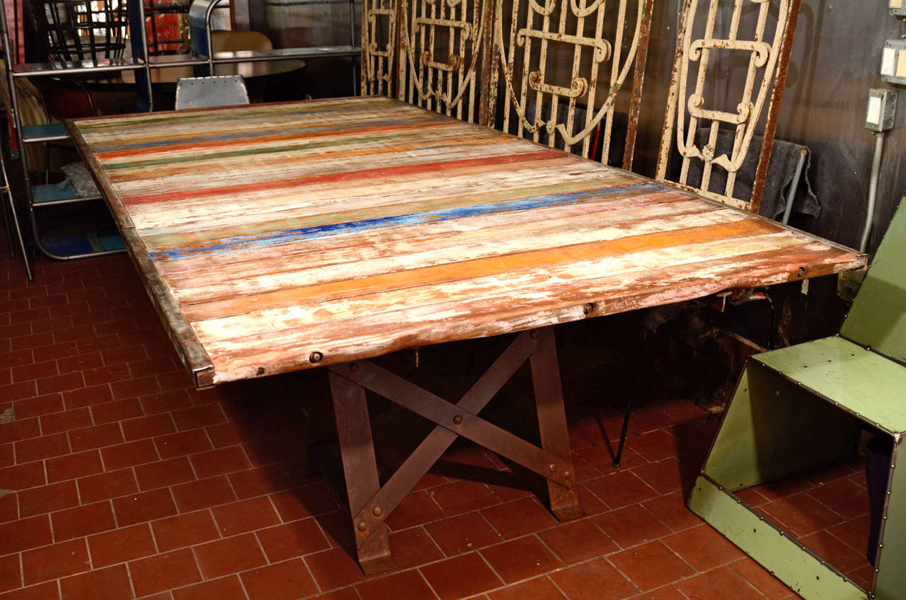 Belgian Hand-Painted Work Table, 20th Century In Distressed Condition For Sale In New York, NY