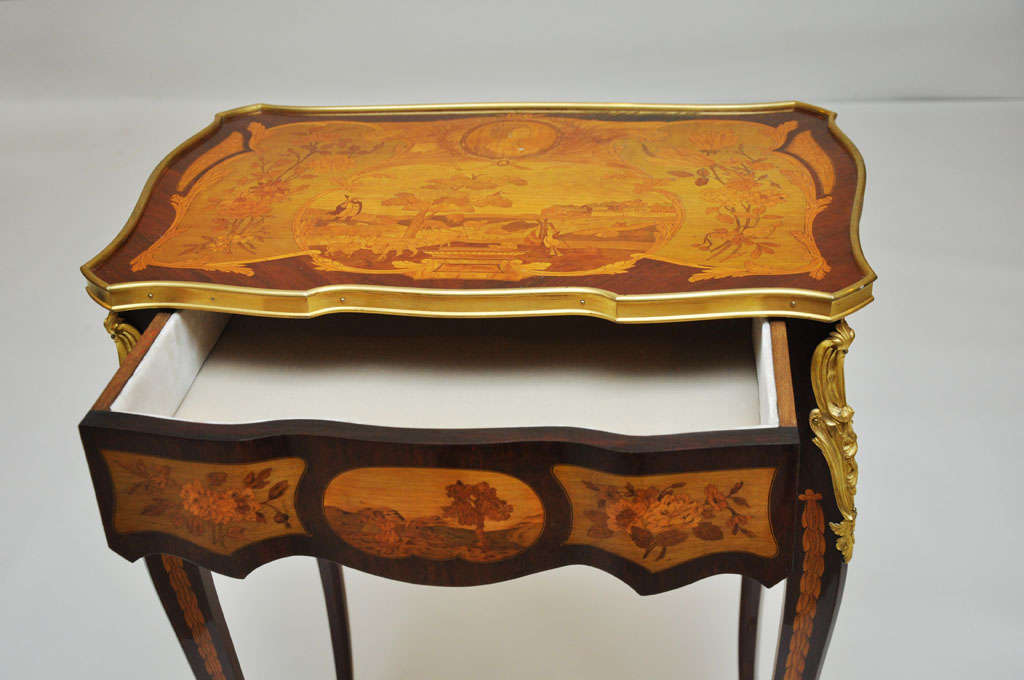 Rococo Marquetry Gueridon Table or Occasional Table after Roentgen, Paris, 1850 In Good Condition For Sale In Chicago, IL