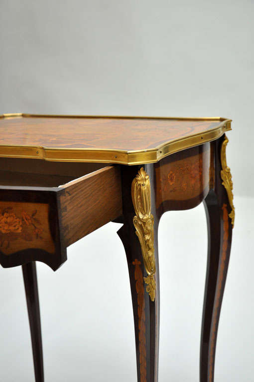 19th Century Rococo Marquetry Gueridon Table or Occasional Table after Roentgen, Paris, 1850 For Sale