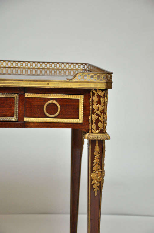 louis xvi table