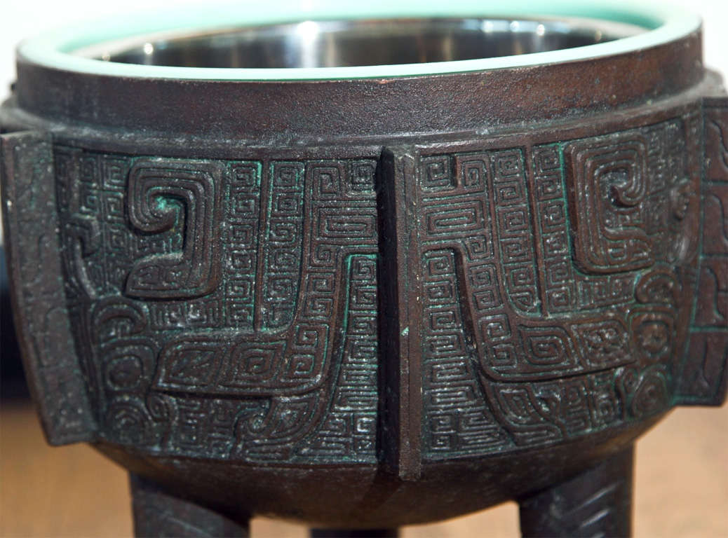 Mid-20th Century Asian  Motif  Cast  Copper  Ice  Bucket For Sale