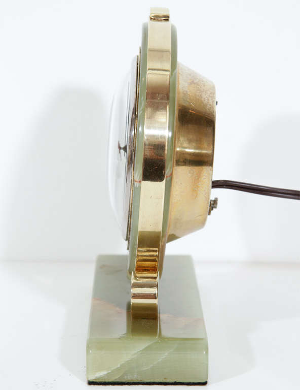 Art Deco Green Onyx Mantle Clock In Excellent Condition In New York, NY