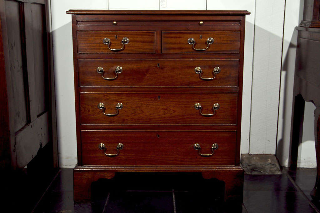 Georgian English Five-Drawer Chest with Slide