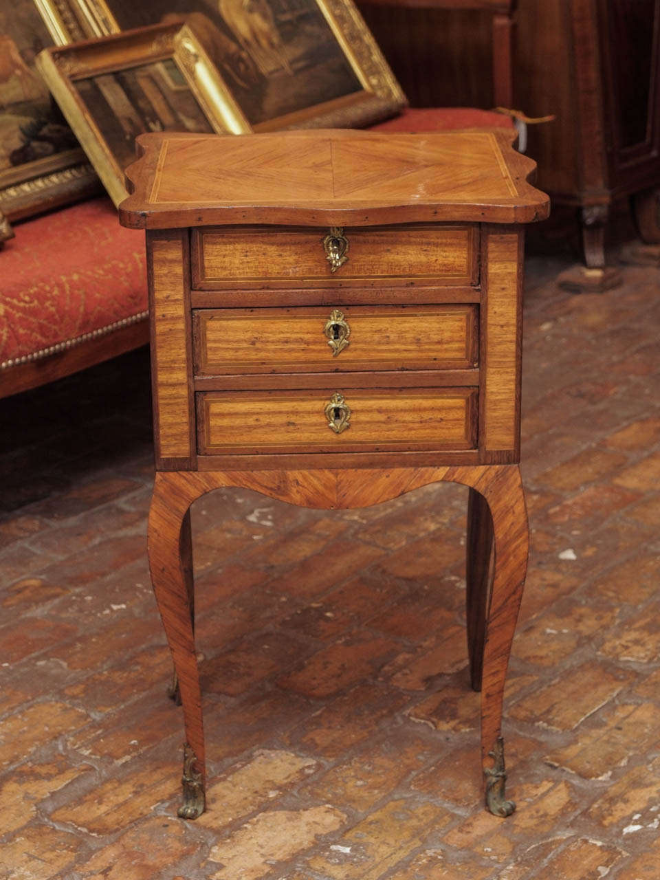 Fine French Louis XV period marquetry 