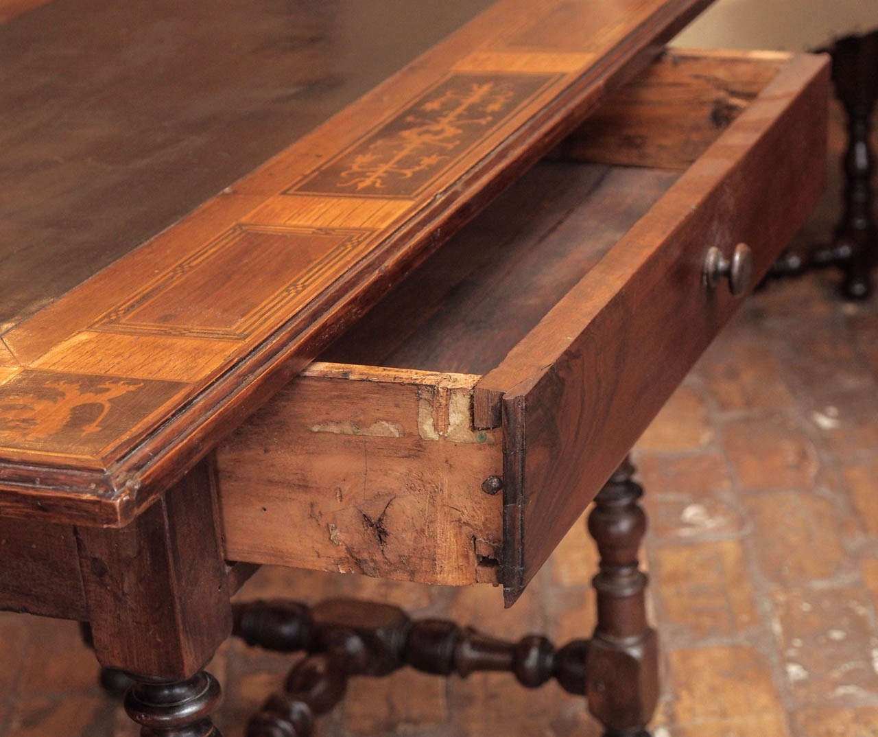 Wood Late 17th Century French Marquetry Table