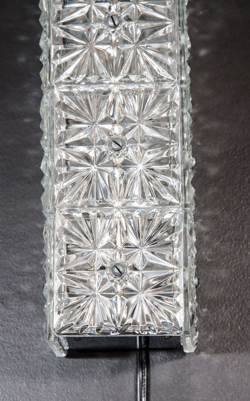 20th Century Pair of Modern Faceted Crystal Sconces Attributed to Kinkeldey
