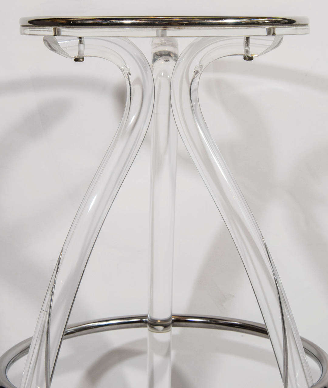 Pair of Ultra Modernist Lucite Bar/Counter Stools In Excellent Condition In Fort Lauderdale, FL