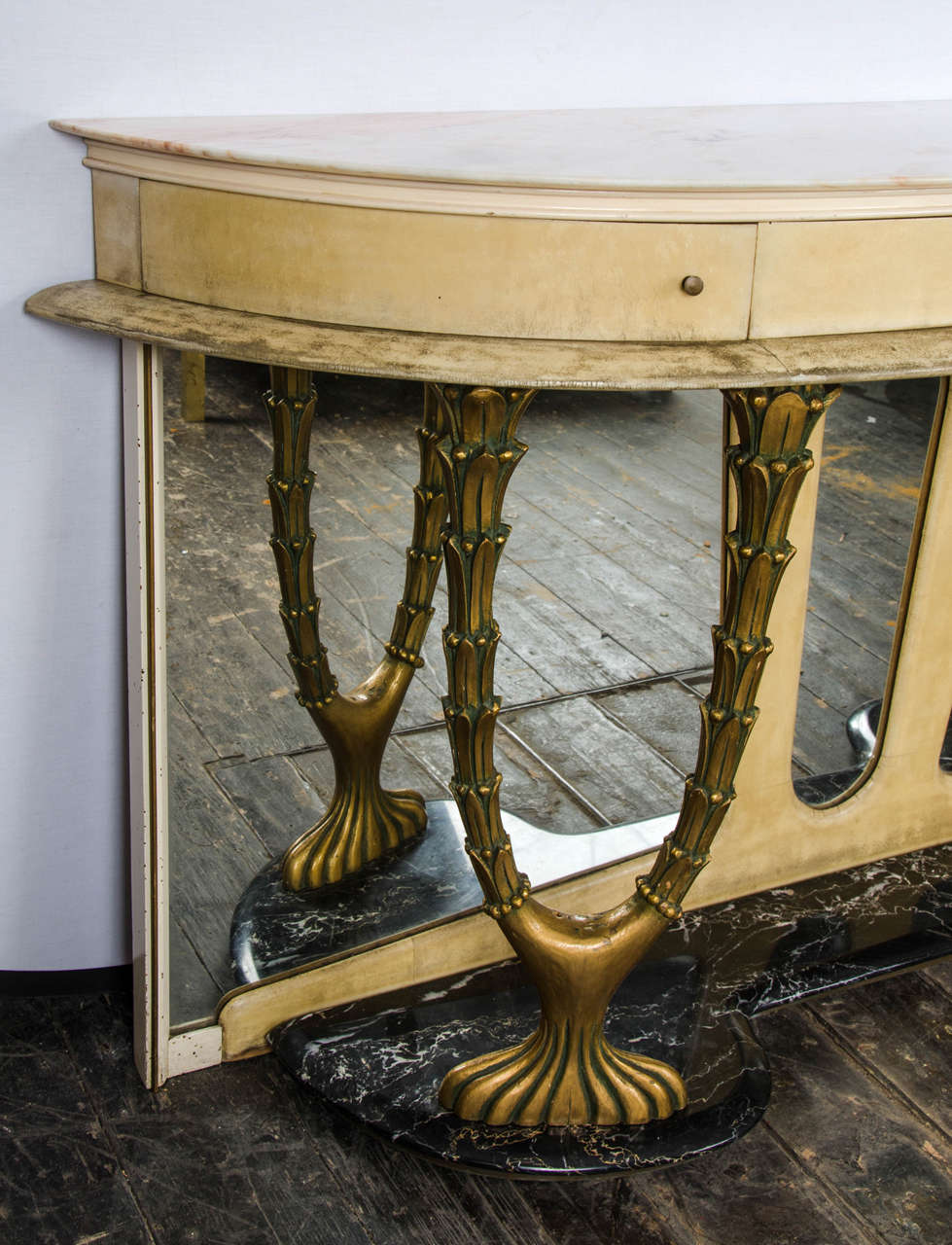 1940s Italian Console Table in Parchment In Good Condition For Sale In London, GB