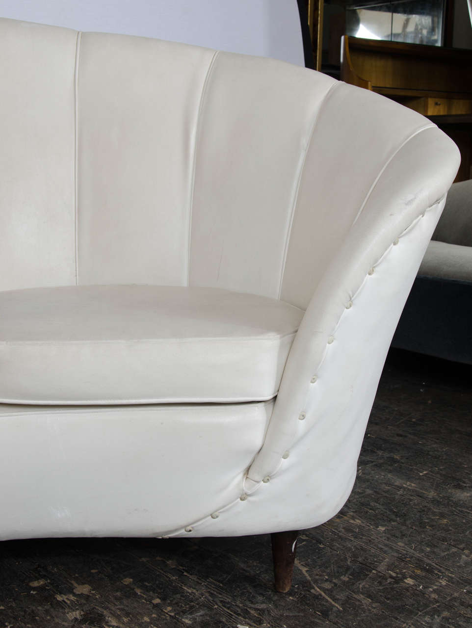 50's Italian large sofa For Sale 4