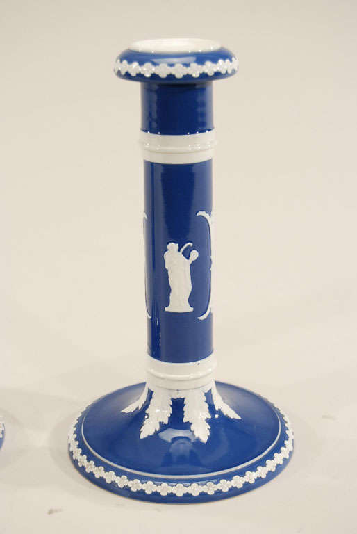 Pair of English Wedgwood-Style Porcelain Candlesticks In Excellent Condition In Great Barrington, MA