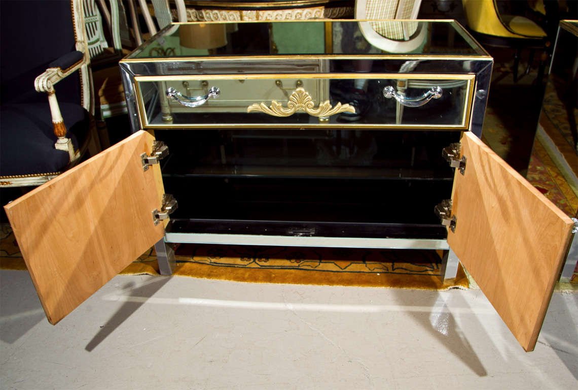 Pair of Vintage Mirrored Dressers 4