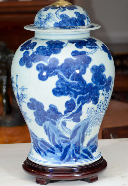 blue and white jar lamp