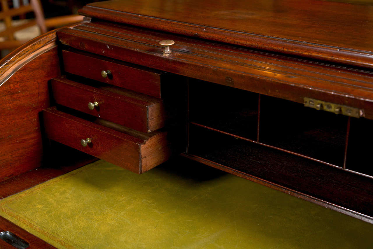 English Sheraton Roll Top Desk In Excellent Condition In Stamford, CT