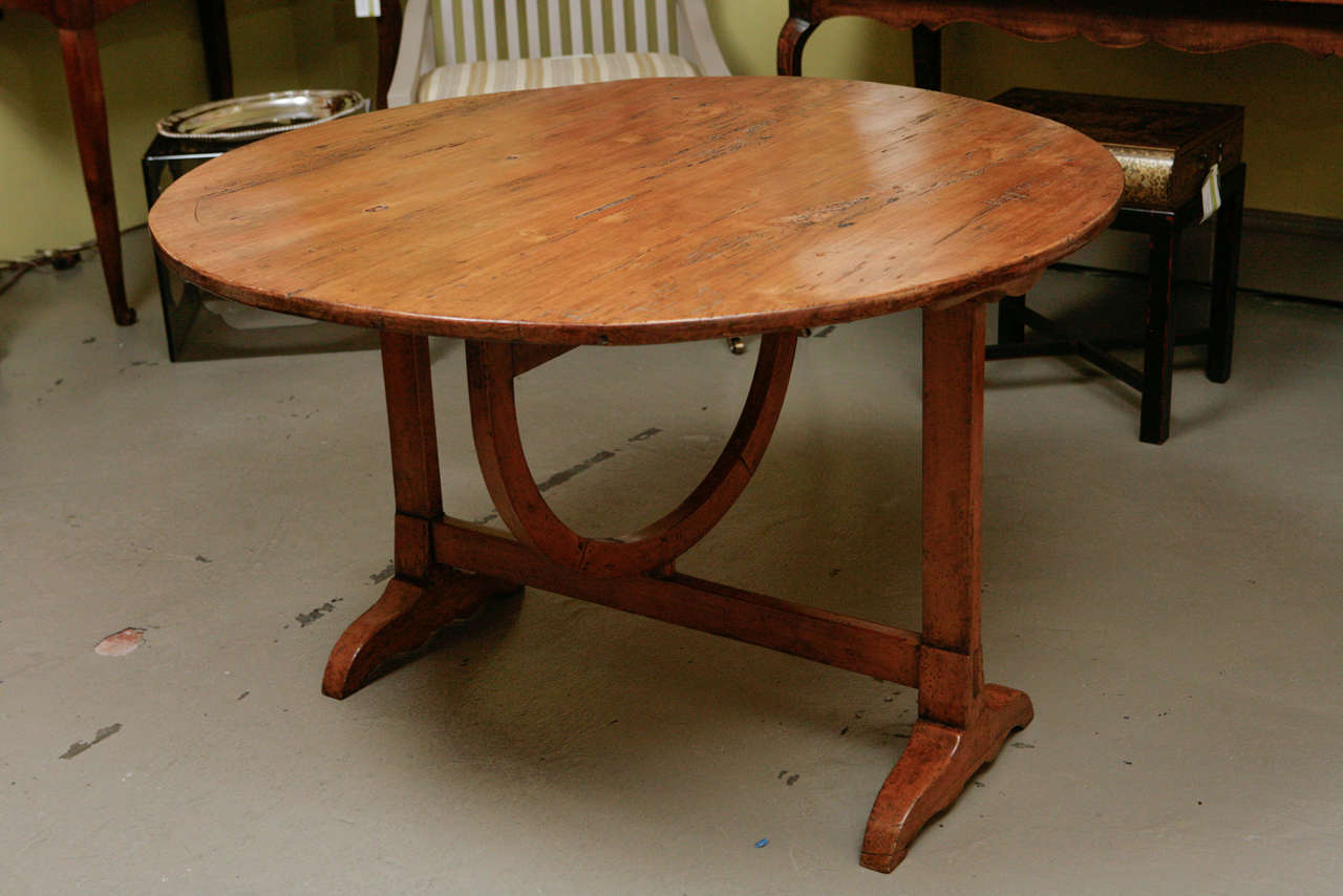 French Vendange Table In Excellent Condition In Los Angeles, CA