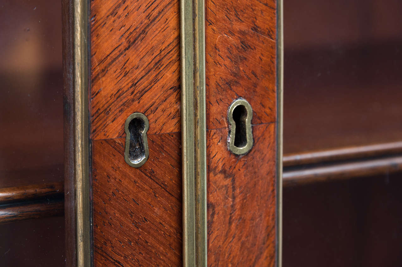 19th c. Regency Rosewood baby bookcase in the manner of John Mclean In Excellent Condition In Kent, GB