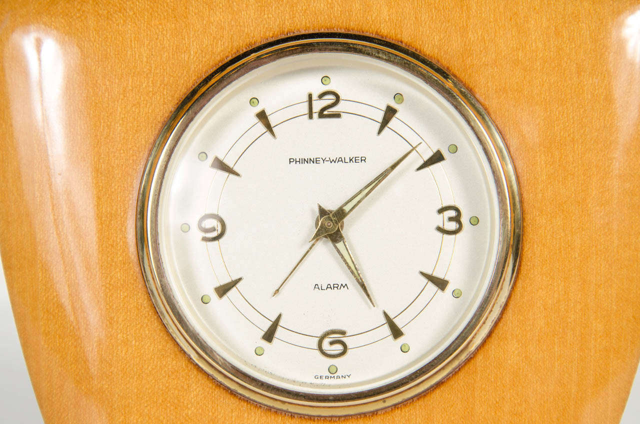 Mid-Century Modern Desk Clock In Excellent Condition In New York, NY