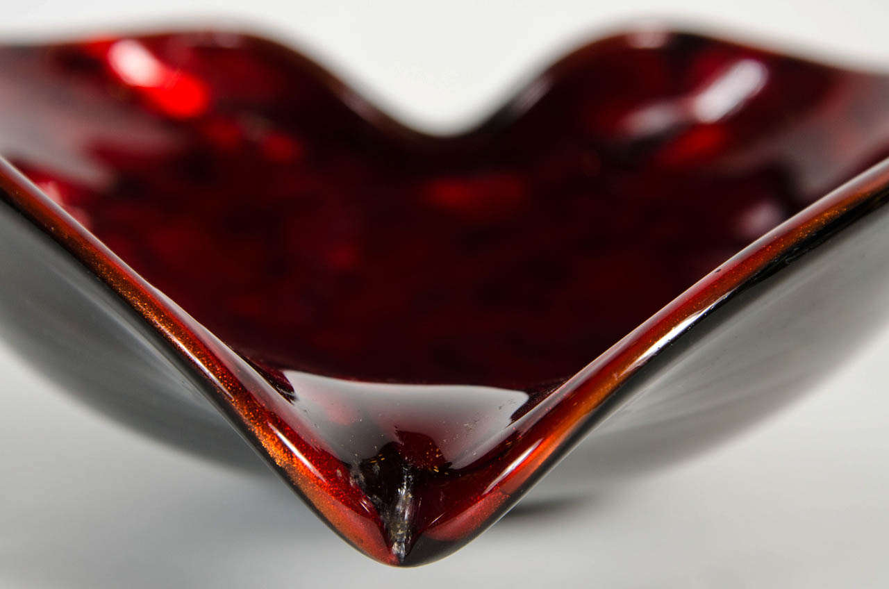 Gorgeous Mid-Century Modernist  Ruby Red Murano Glass Bowl In Excellent Condition In New York, NY