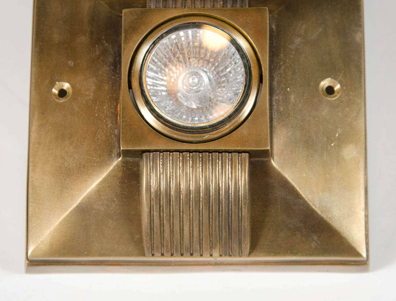 Streamline Art Deco Style Spotlight in Patinated Bronze In Excellent Condition In New York, NY
