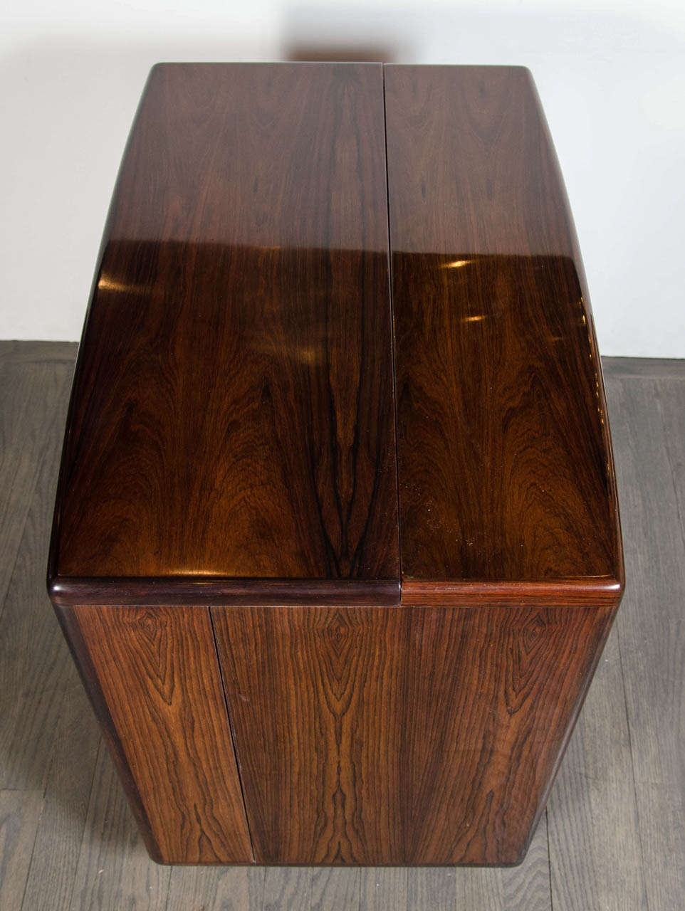 Mid-Century Modernist Book-Matched Rosewood  Bar / Cabinet 3