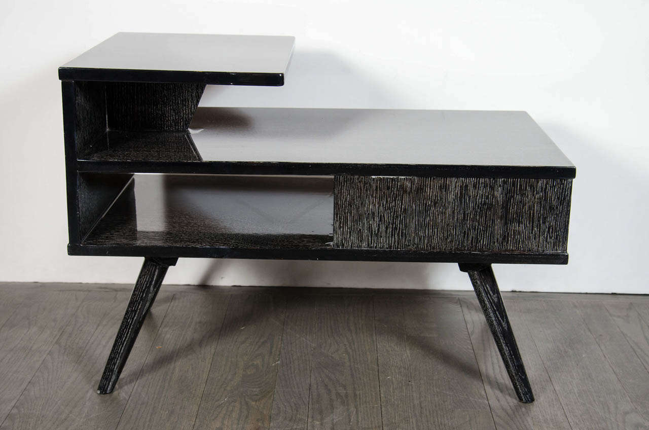 Ultra Chic Pair of Mid-Century Modernist Silver Cerused Oak Side Tables 2